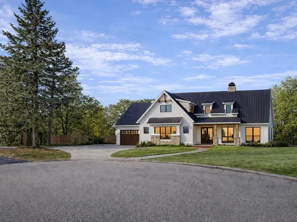 5038 Dominick Spur, Minnetonka, MN 55343