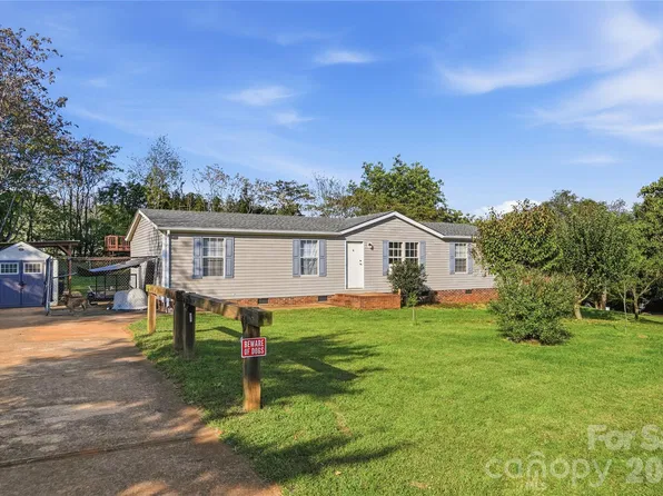 116 Cedarvale Dr, Harmony, NC 28634