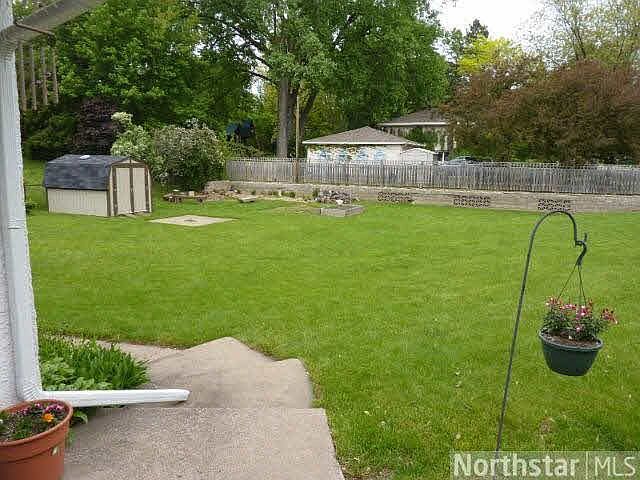 2nd image of 1653 Frost Avenue