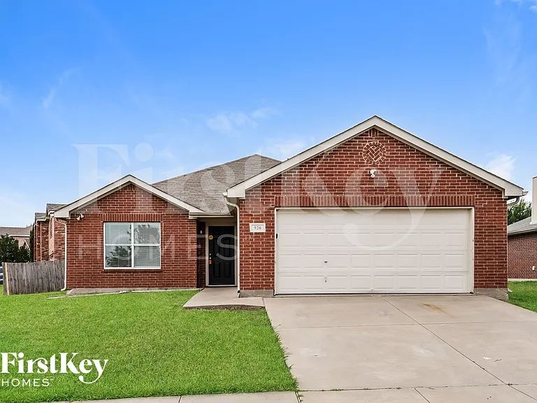 920 Dove Meadows Dr — Photo 1