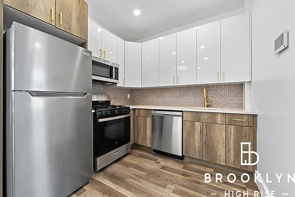 Rented by Brooklyn High Rise LLC | media 2