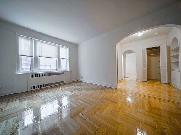 2nd image of 87-10 37th Ave #416