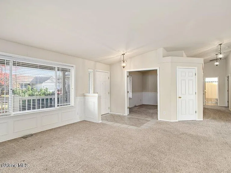5905 N Stafford Rd — Photo 9