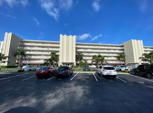 36 Yacht Club Dr APT 204, North Palm Beach, FL 33408