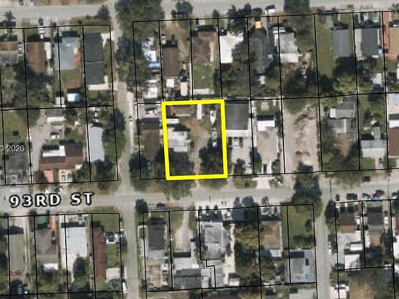 3rd image of 3035 NW 93rd St