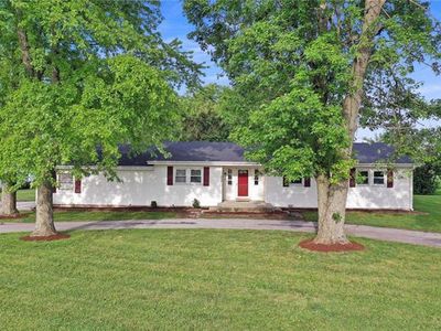 312 Oulvey Dr, Fairview Heights, IL, 62208