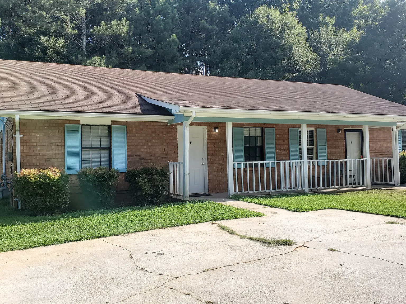 2 bed, 1000 sqft, $1,350 — Photo 4