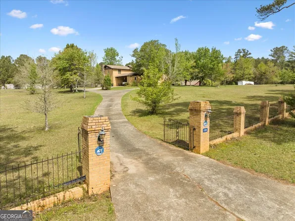 108 Stevens Dr NW, Milledgeville, GA 31061