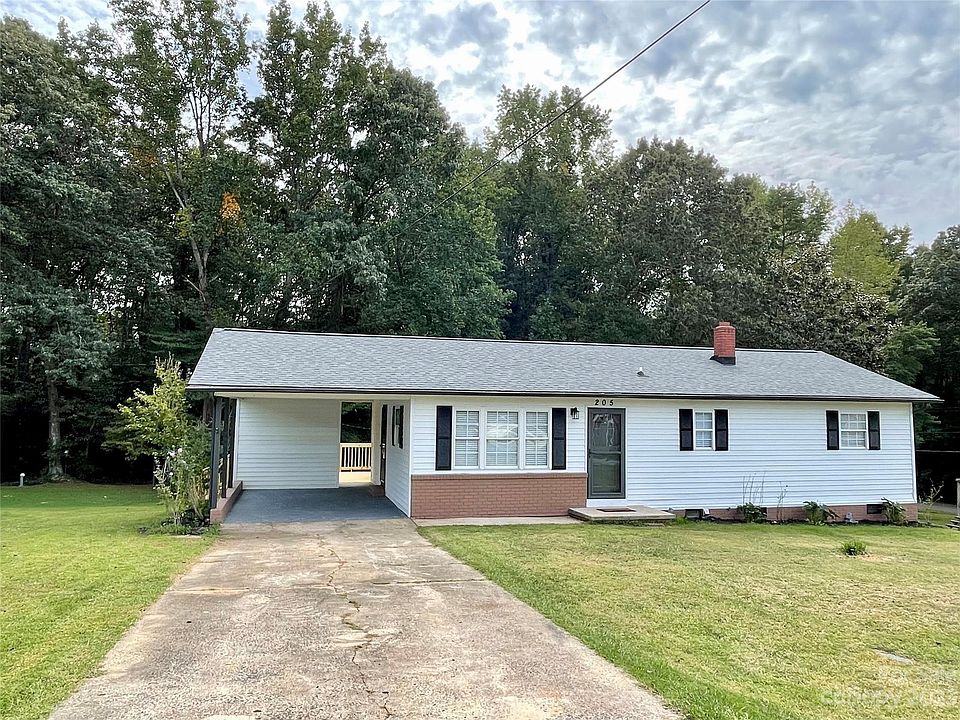 1st image of 205 Taylor Dr