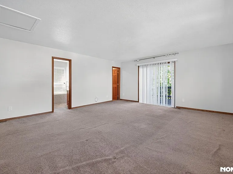 13432 W Alaska Pl — Photo 15