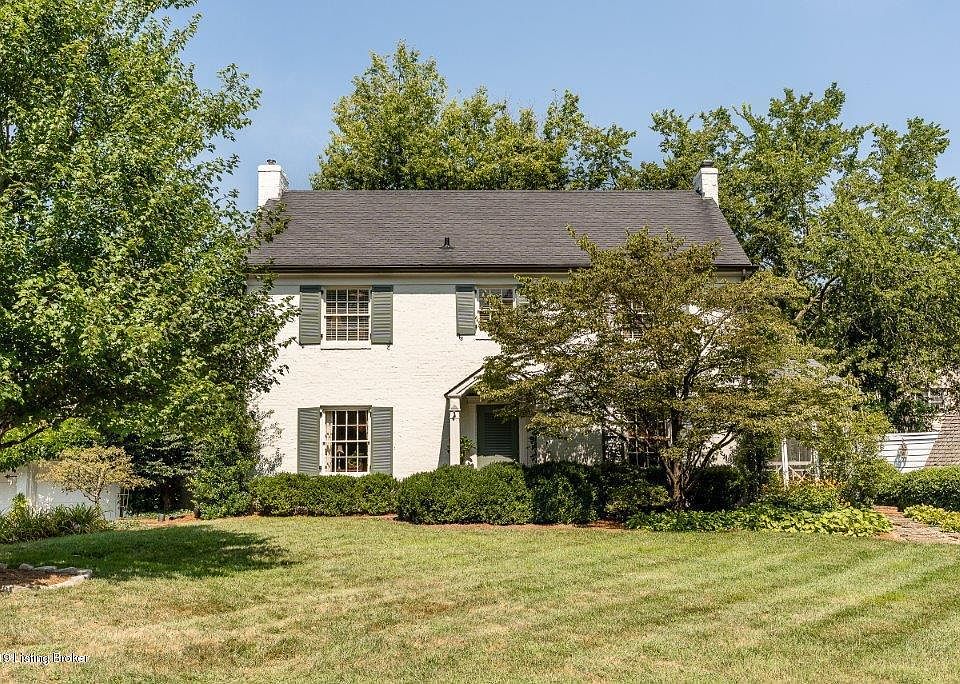1st image of 2325 Woodford Pl