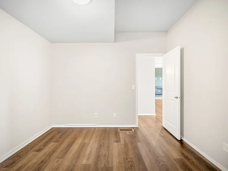 8411 N James Ct — Photo 58
