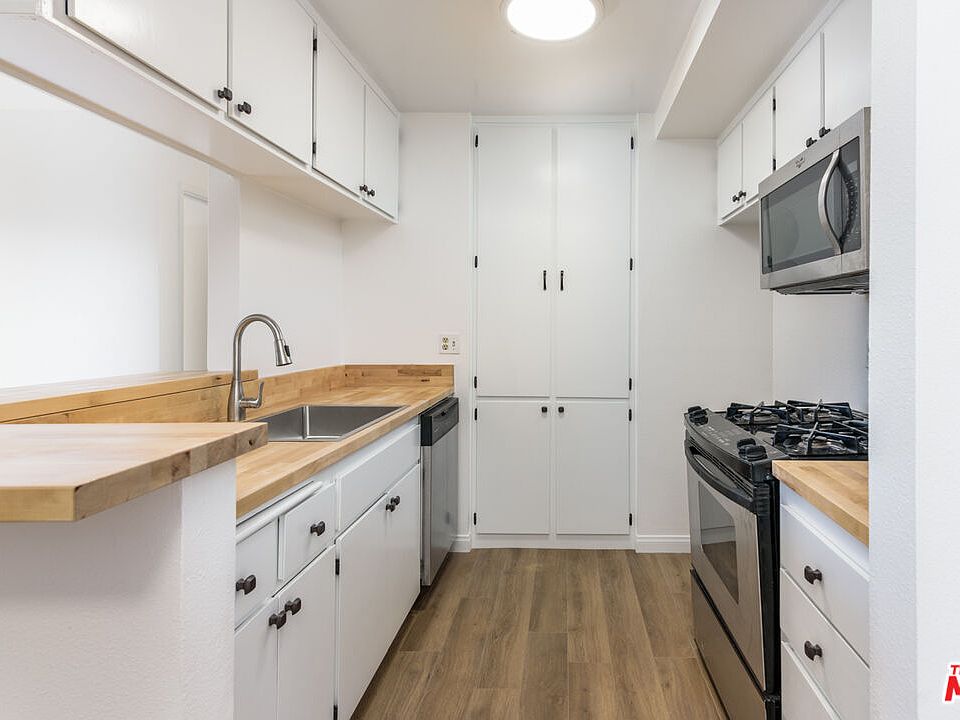 1st image of 838 Coriander Dr Unit L