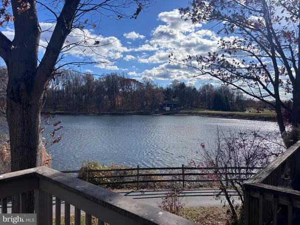 7263 Dockside Ln, Columbia, MD 21045