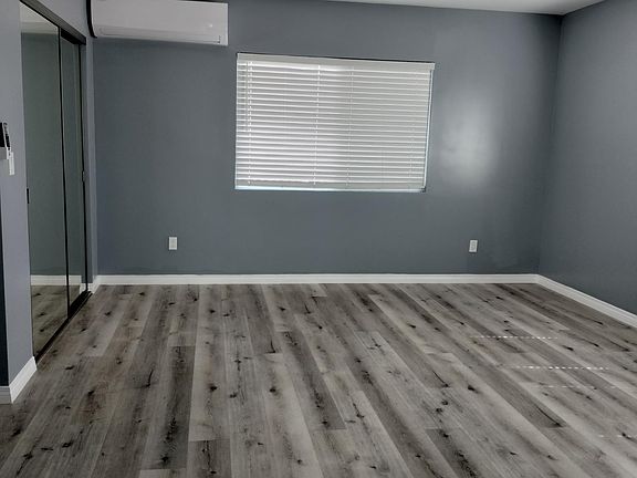 4th image of 14740 Los Angeles St
