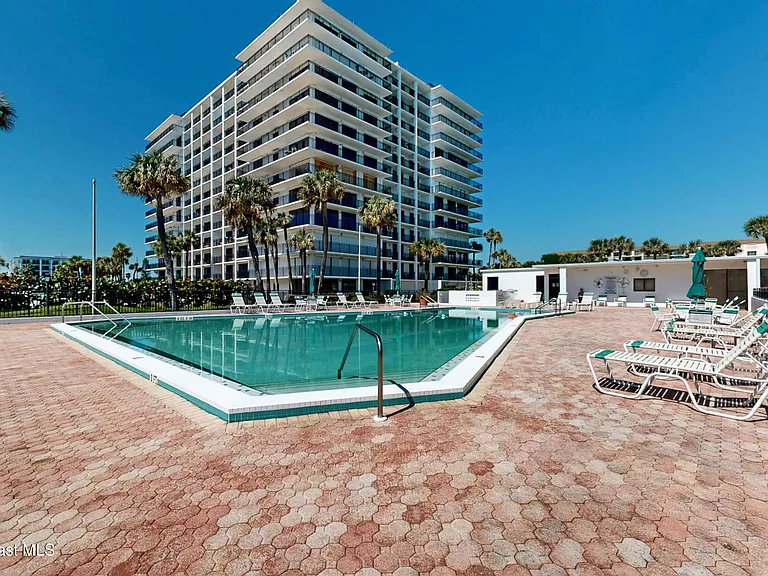 2100 N Atlantic Ave #1210 — Photo 36
