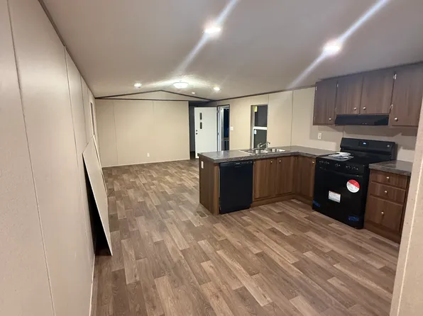 1030 Aaron Ln #1, Jacksonville, NC 28540