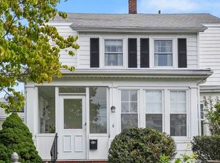6 Bedford St, Quincy, MA 02169