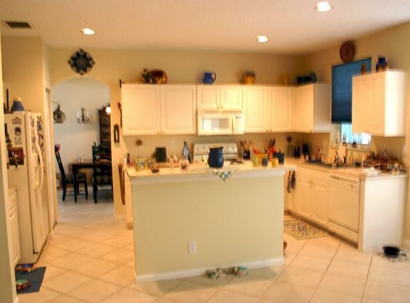 Open kitchen