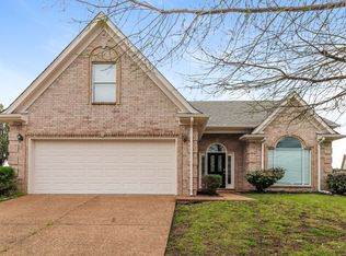 2206 Coral Tree Cv, Cordova, TN 38016