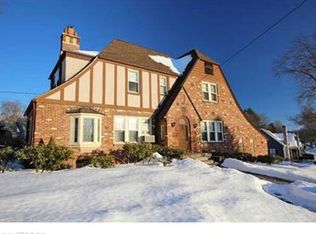 8 Birchwood Rd, East Hartford, CT 06118