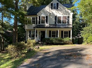 265 Blackthorn Ln, Charlottesville, VA 22902