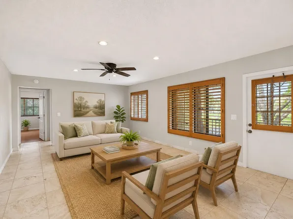 511 Shady Pine Way, Greenacres, FL