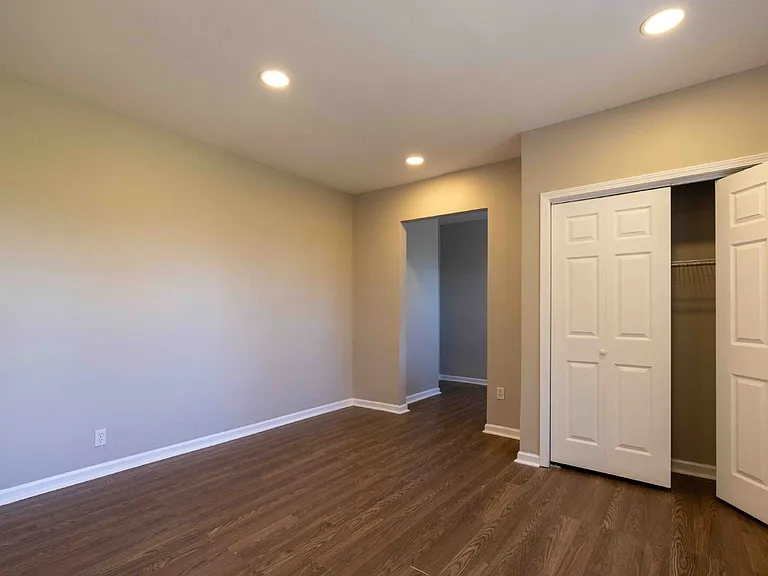 4204 Clements St #2-1 — Photo 2