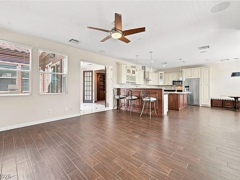 508 Ivy Spring St — Photo 6