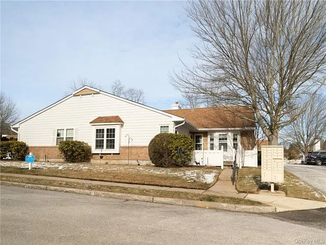 145 Theodore Dr #145 — Photo 3