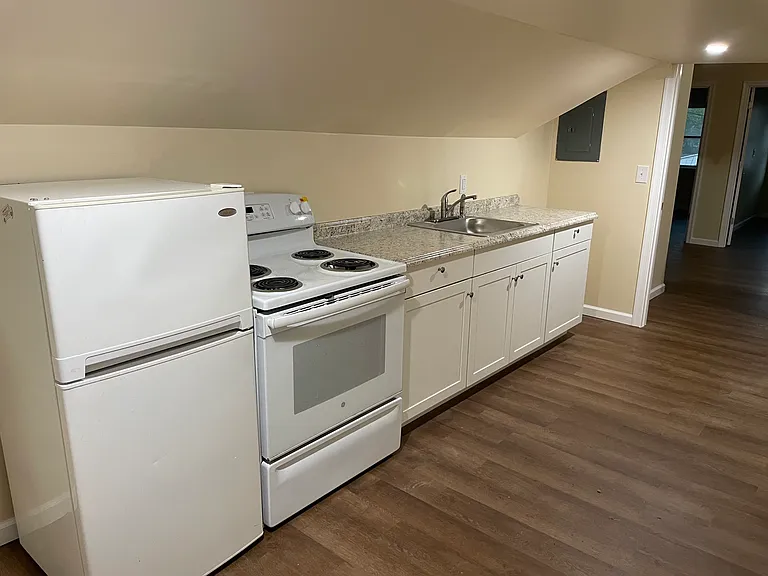 1803 W Main St #2 — Photo 8