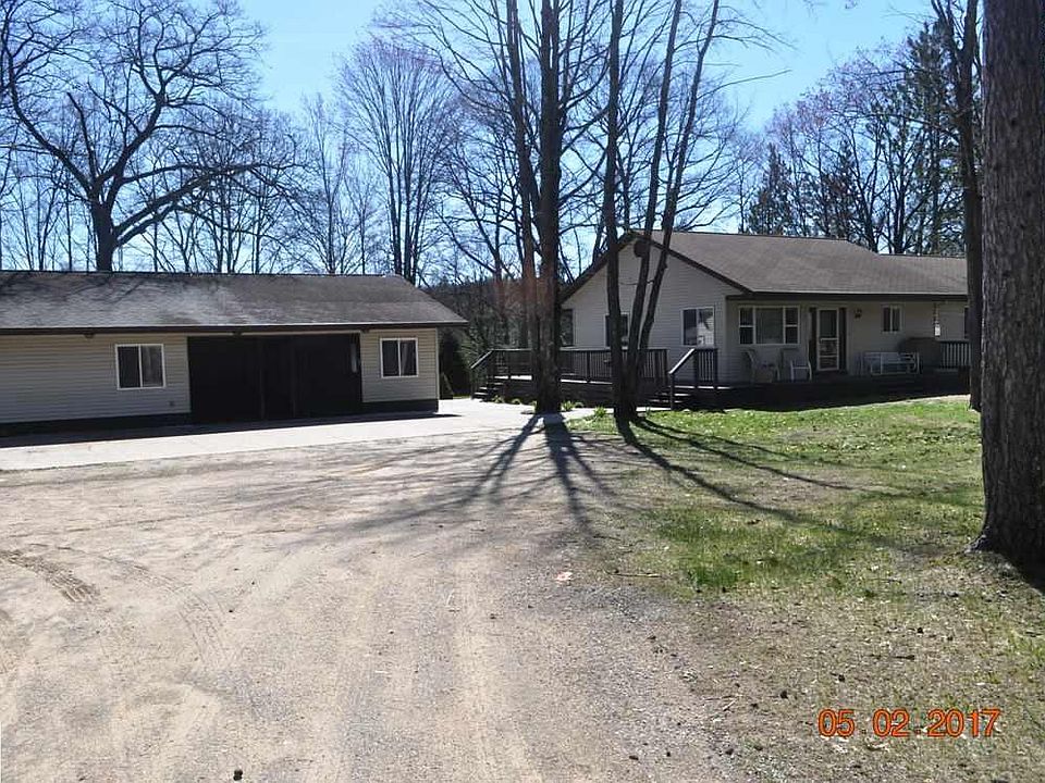 1938 W Bear Lake Rd NE, Kalkaska, MI 49646 Zillow
