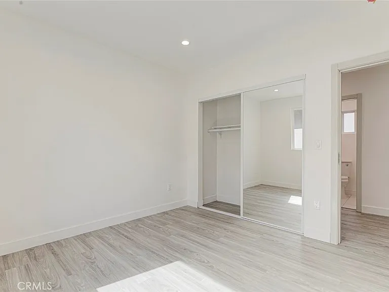 7856 Kyle St — Photo 10