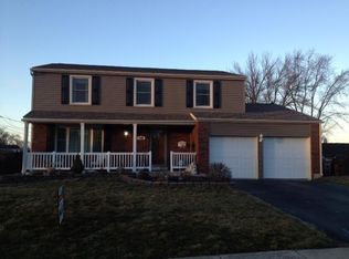 222 Brookwood Dr, Englewood, OH 45322