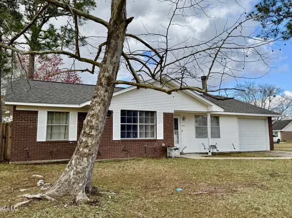 12500 Brentford St, Ocean Springs, MS 39564