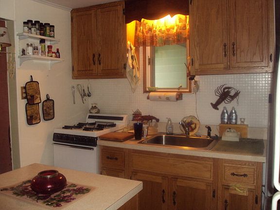 5th image of 1482 Nancy Ave