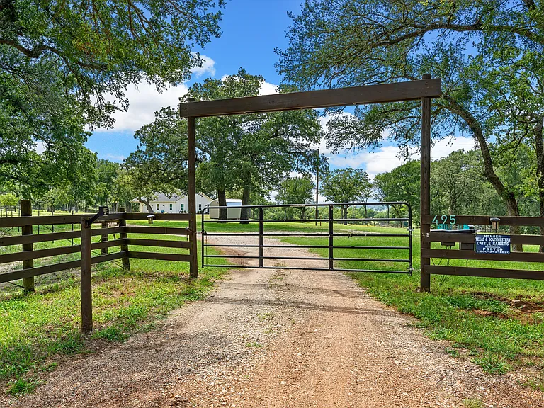 495 Cox Hollow Rd — Photo 33