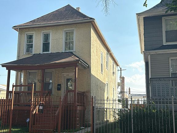 2nd image of 5405 W Congress Pkwy