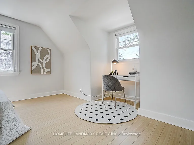 335 Willowdale Ave — Photo 27