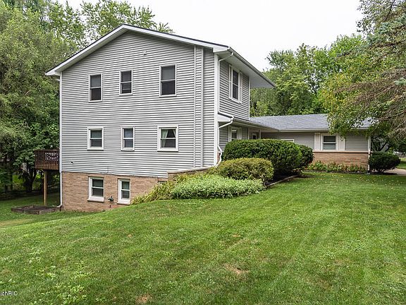 2nd image of 3326 Dublin Ave