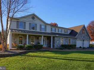 5377 Wilshire Rd, Harrisburg, PA 17112