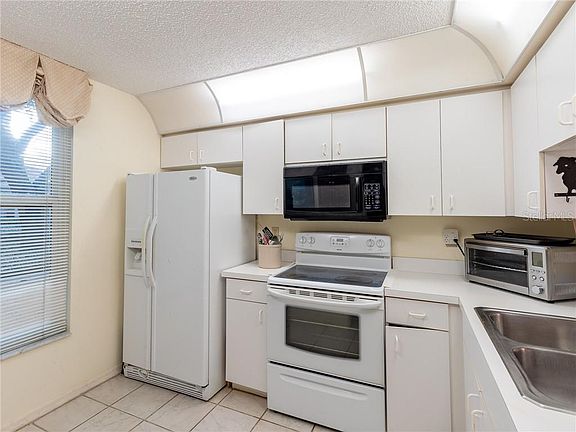 5th image of 136 Knollpoint Dr #136