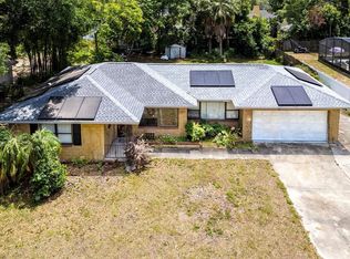 2270 Washington Rd, Mount Dora, FL 32757