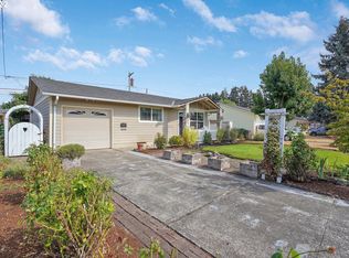 1333 Rainier Rd, Woodburn, OR 97071