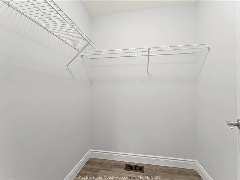 204 Beechwood Dr #7 — Photo 17