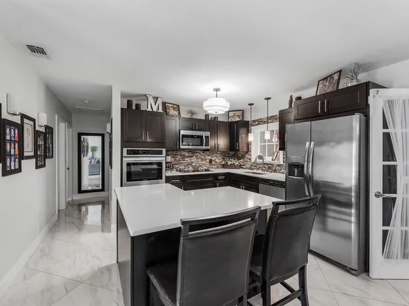 517 Ibis Dr, Delray Beach, FL 33444