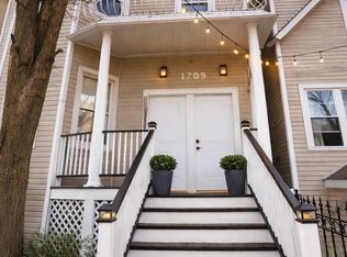 1709 W Fletcher St #1, Chicago, IL 60657