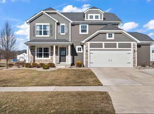 508 E 119th Pl, Crown Point, IN 46307