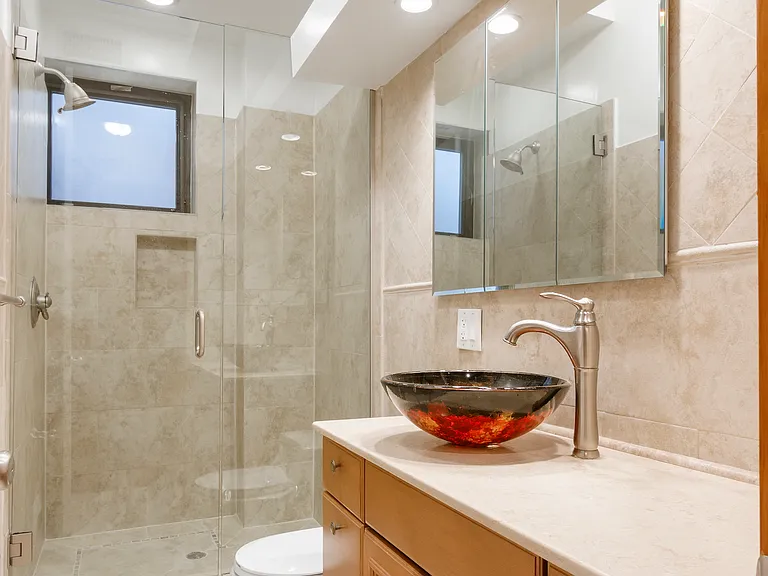 213 W 85th St #2 — Photo 14
