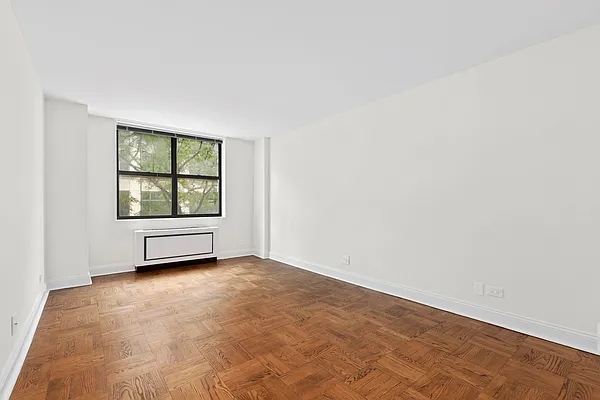 Rented by Corcoran | media 4